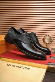 Picture of Louis Vuitton Shoes _SKULVsz38-45mnf071114424